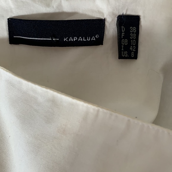 Mid length white lined skirt embroidered And beaded - Picture 7 of 7